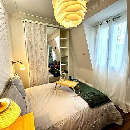 Champs-Elysees - Suite For 2 People París Exterior foto